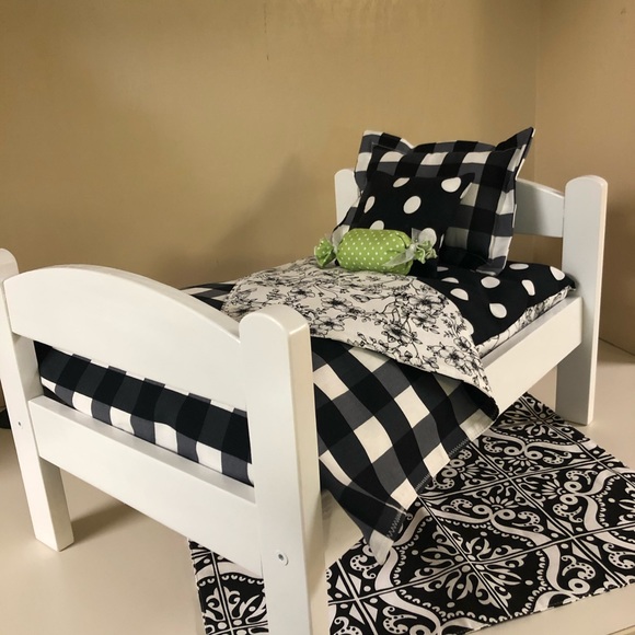 Bedding set for 18” dolls - Picture 5 of 6